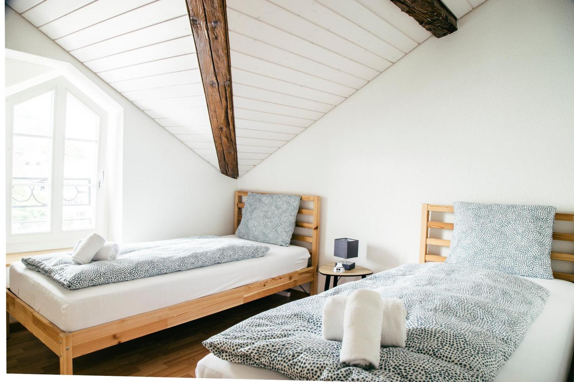Nimbuzzz Apartments Unterseen Экстерьер фото