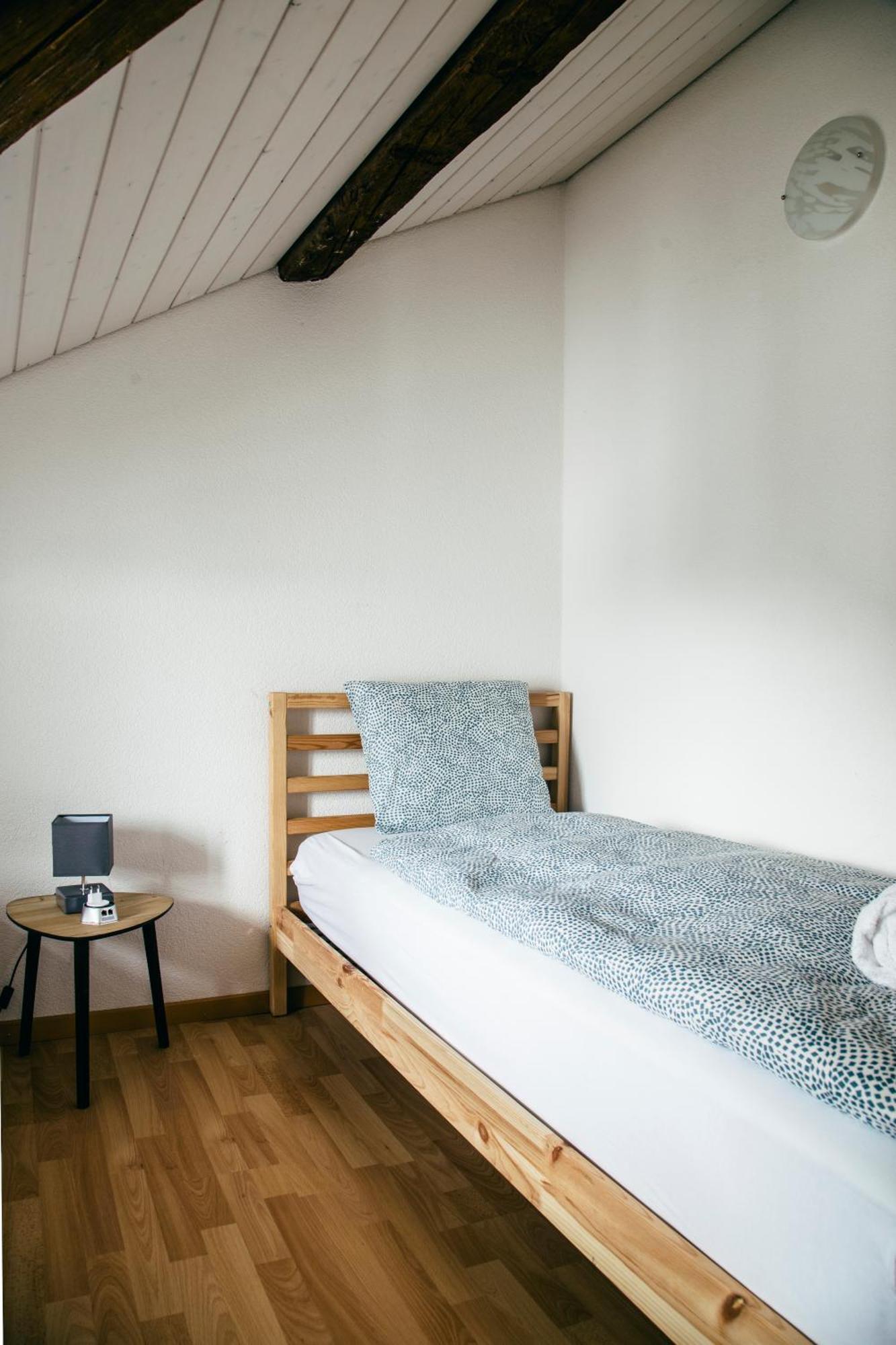 Nimbuzzz Apartments Unterseen Экстерьер фото