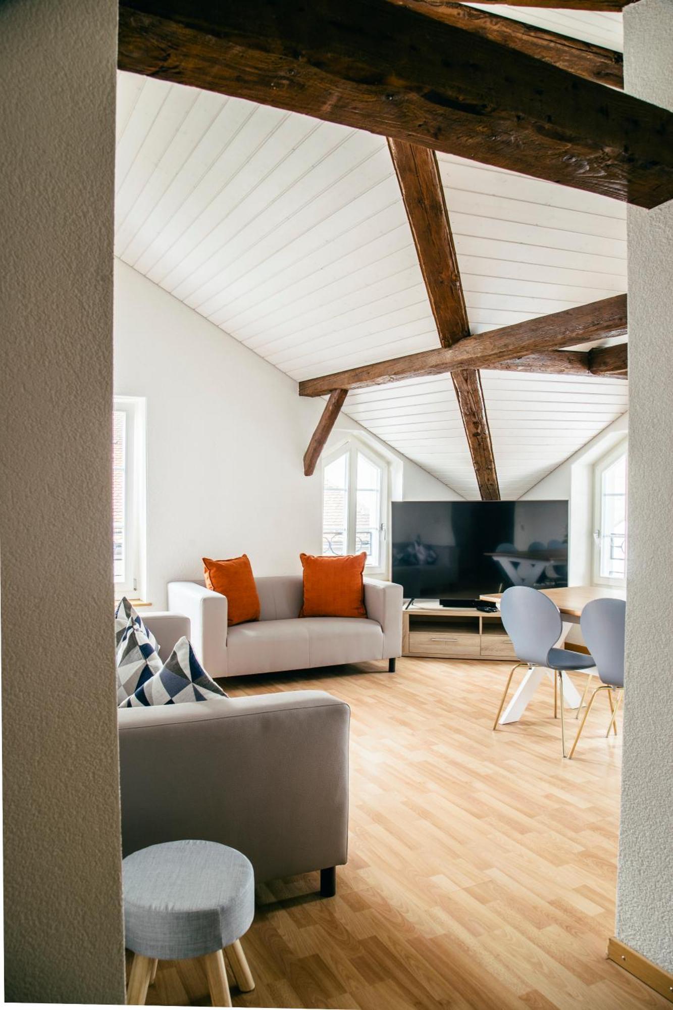 Nimbuzzz Apartments Unterseen Экстерьер фото