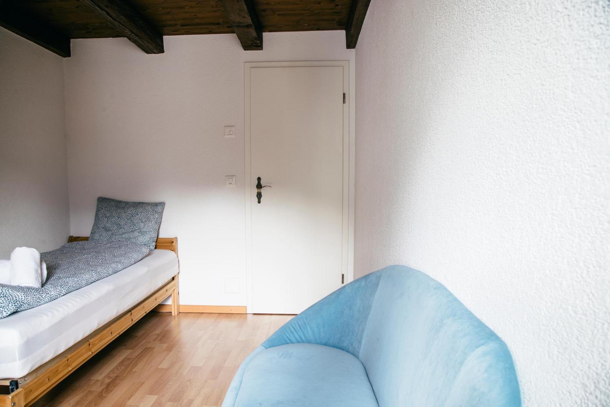 Nimbuzzz Apartments Unterseen Номер фото